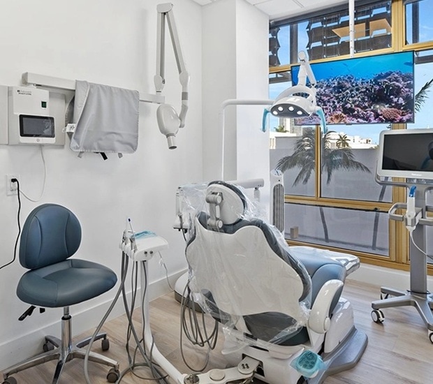Patient Information | Miami Beach Smiles - Dentist Miami Beach, FL 33139 | (305) 203-4148